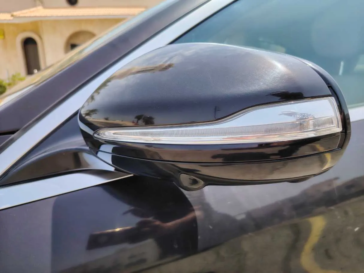 Car image 27