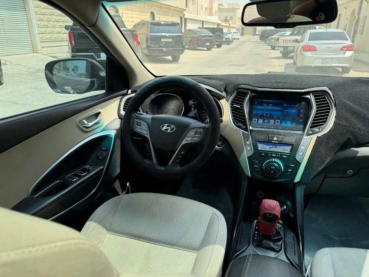 Car image 18