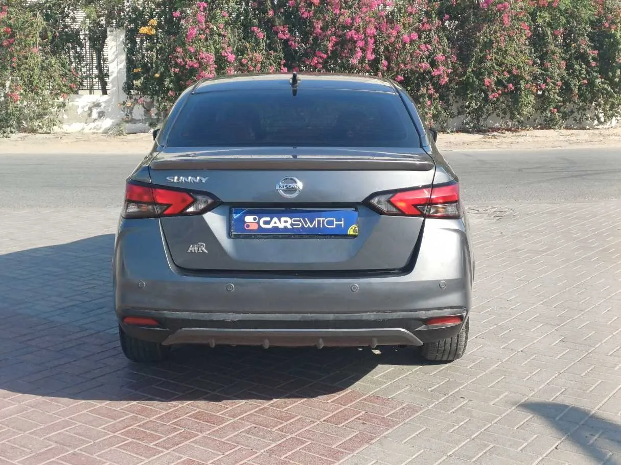 Car image 6