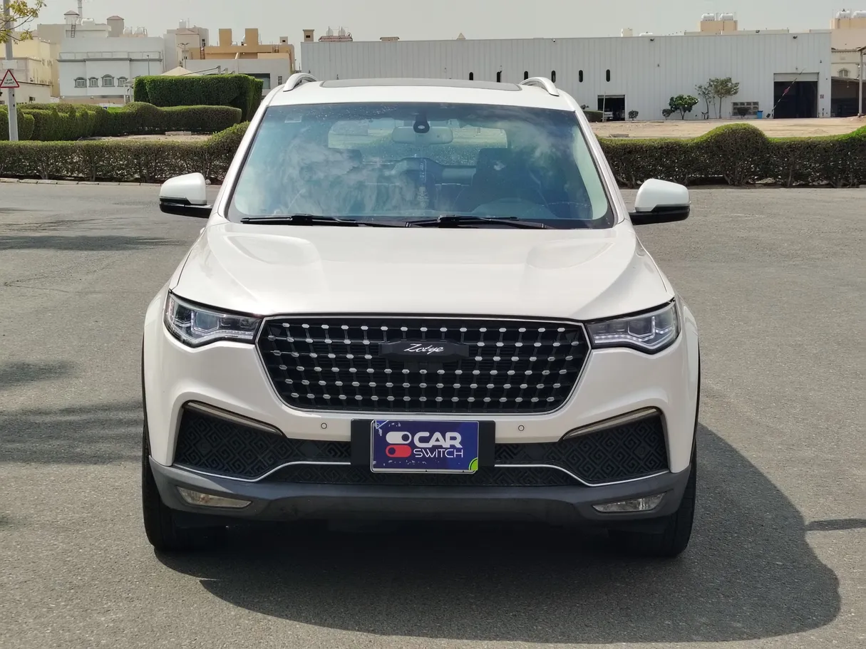Car image 2