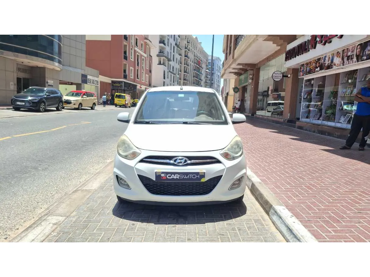 Car image 2