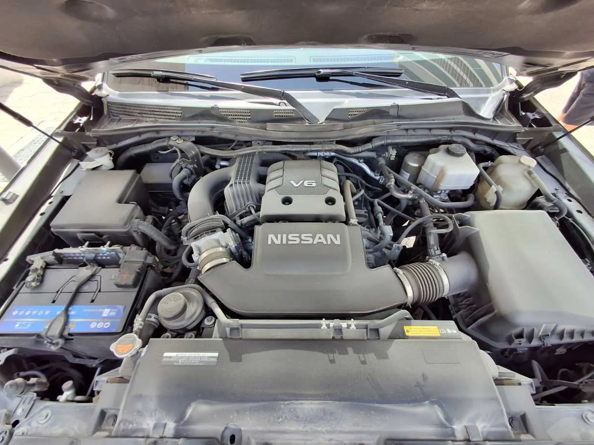 Car image 25