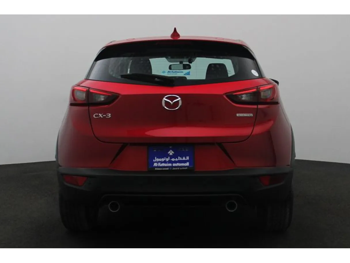 Car image 12