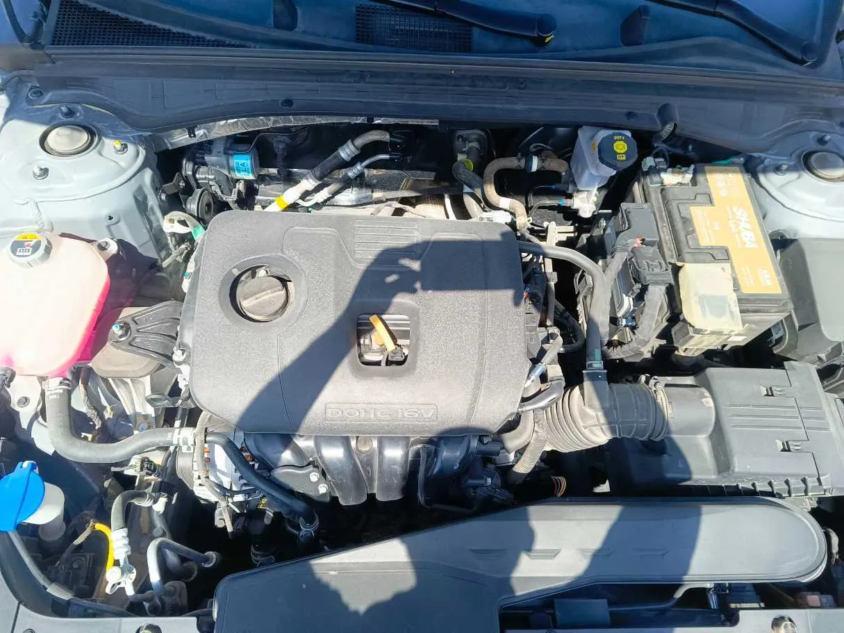 Car image 33