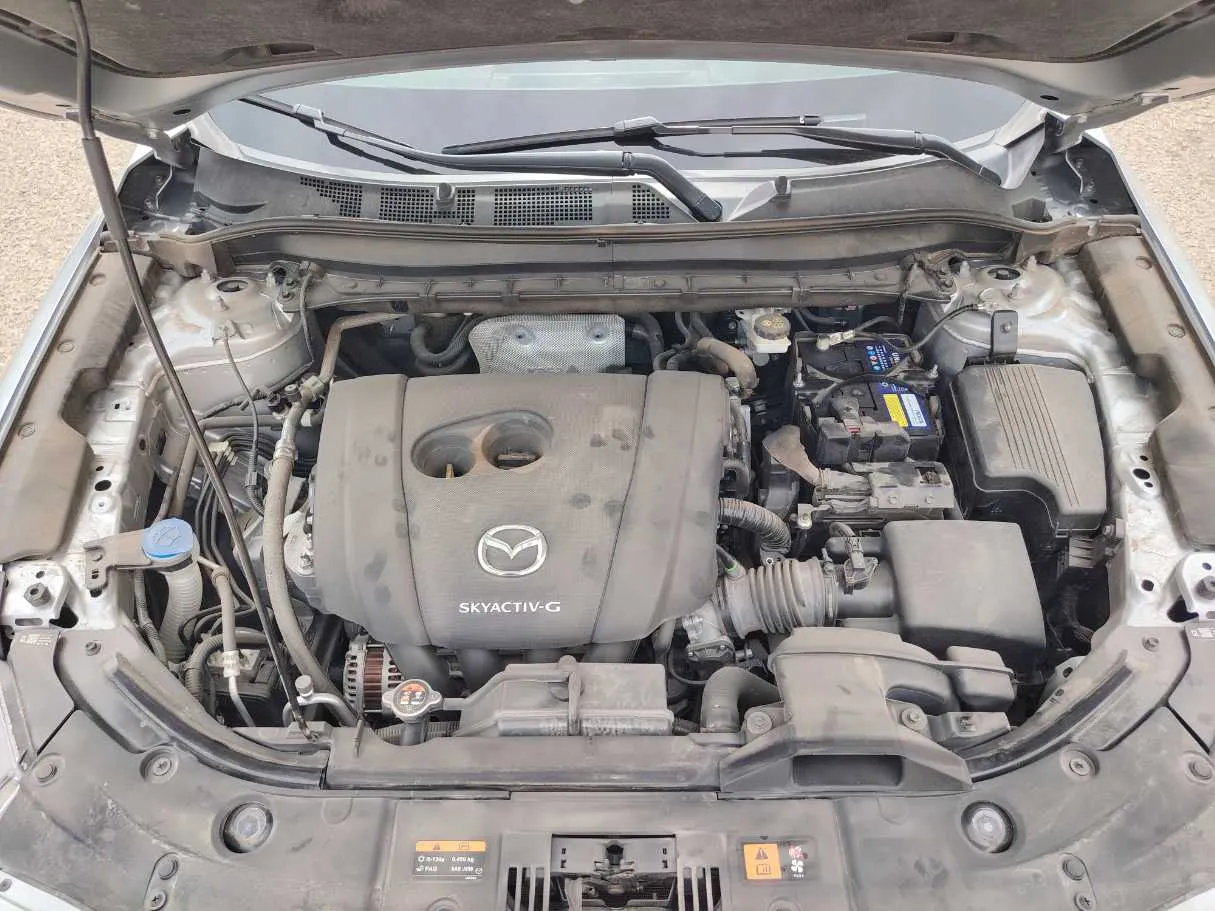 Car image 32