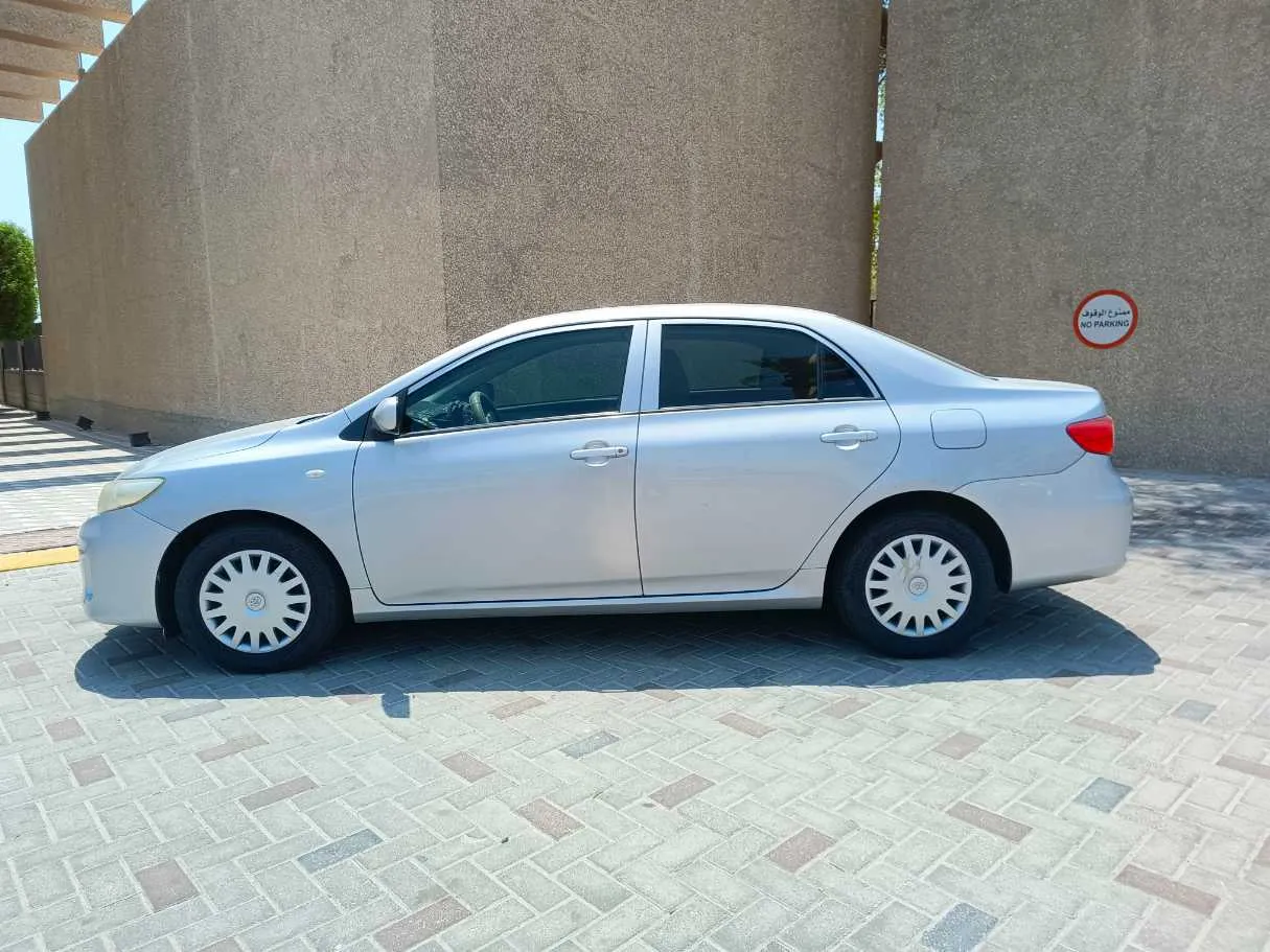Car image 8