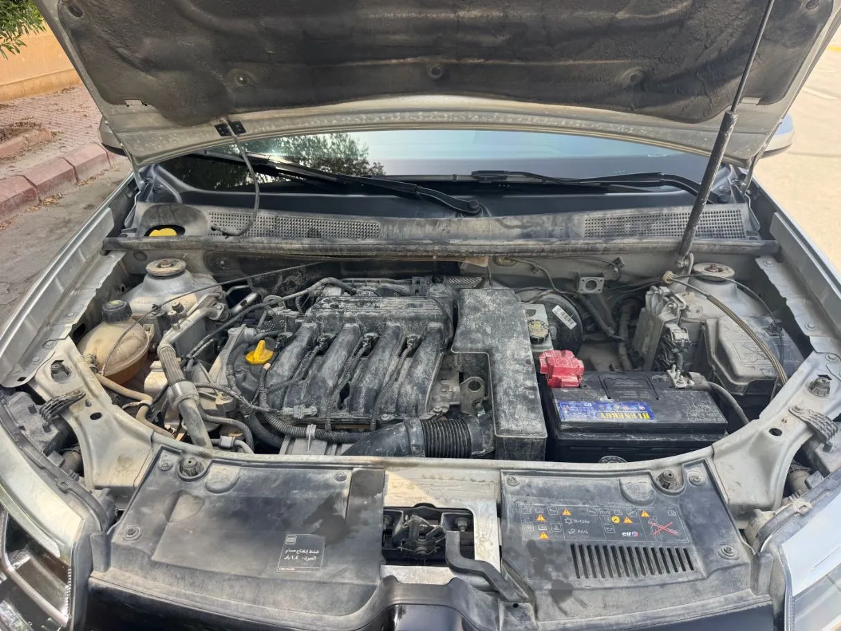 Car image 21