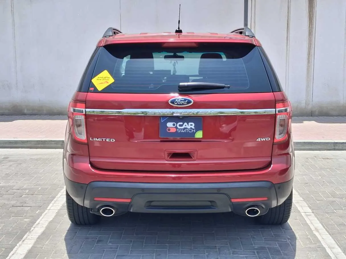 Car image 6