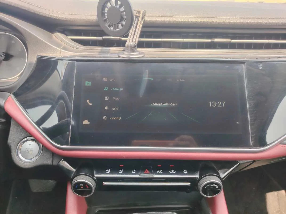 Car image 20