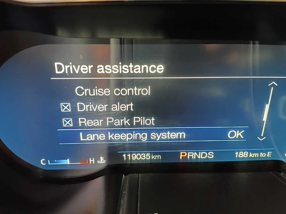 Car image 21