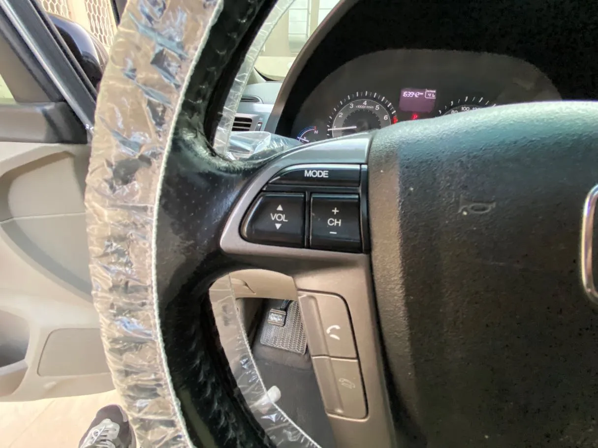 Car image 22
