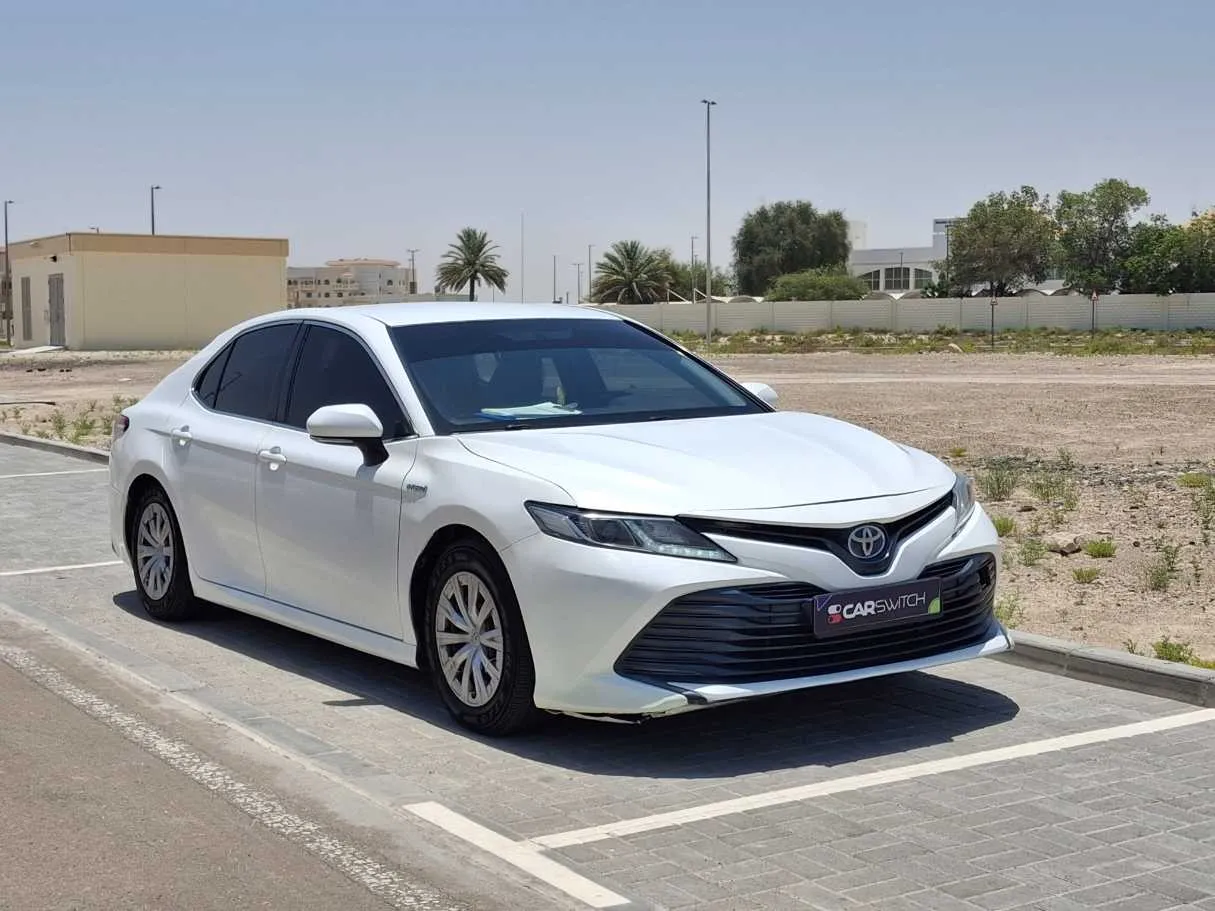 Car image 3