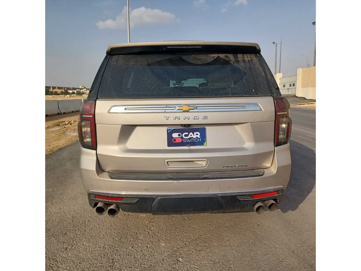 Car image 6