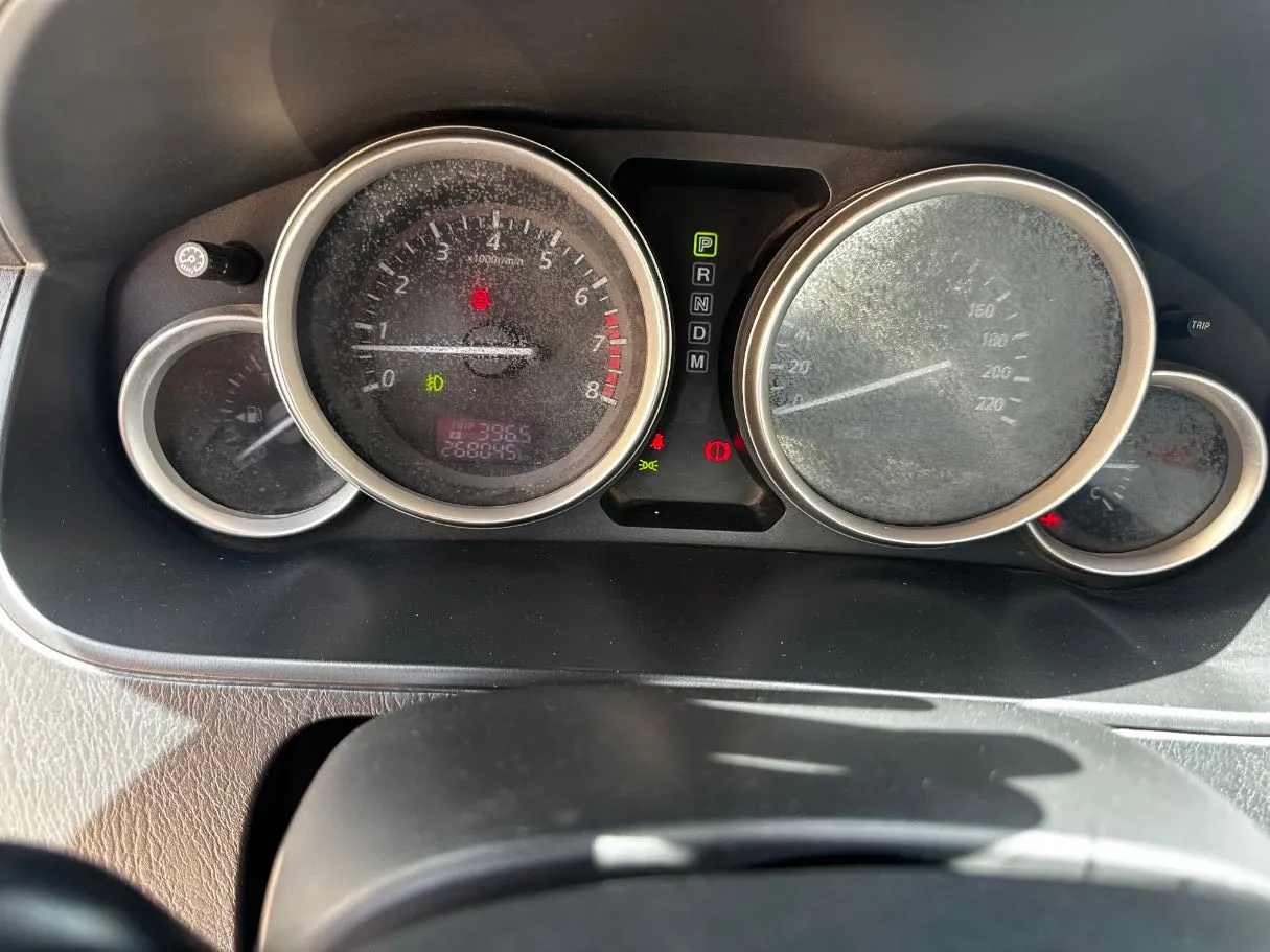 Car image 21