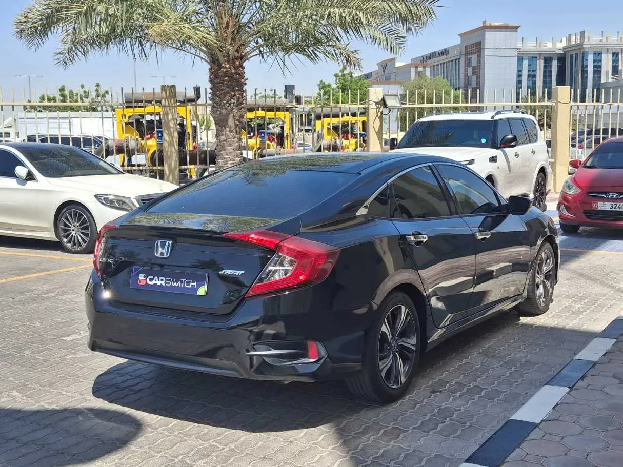 Car image 6