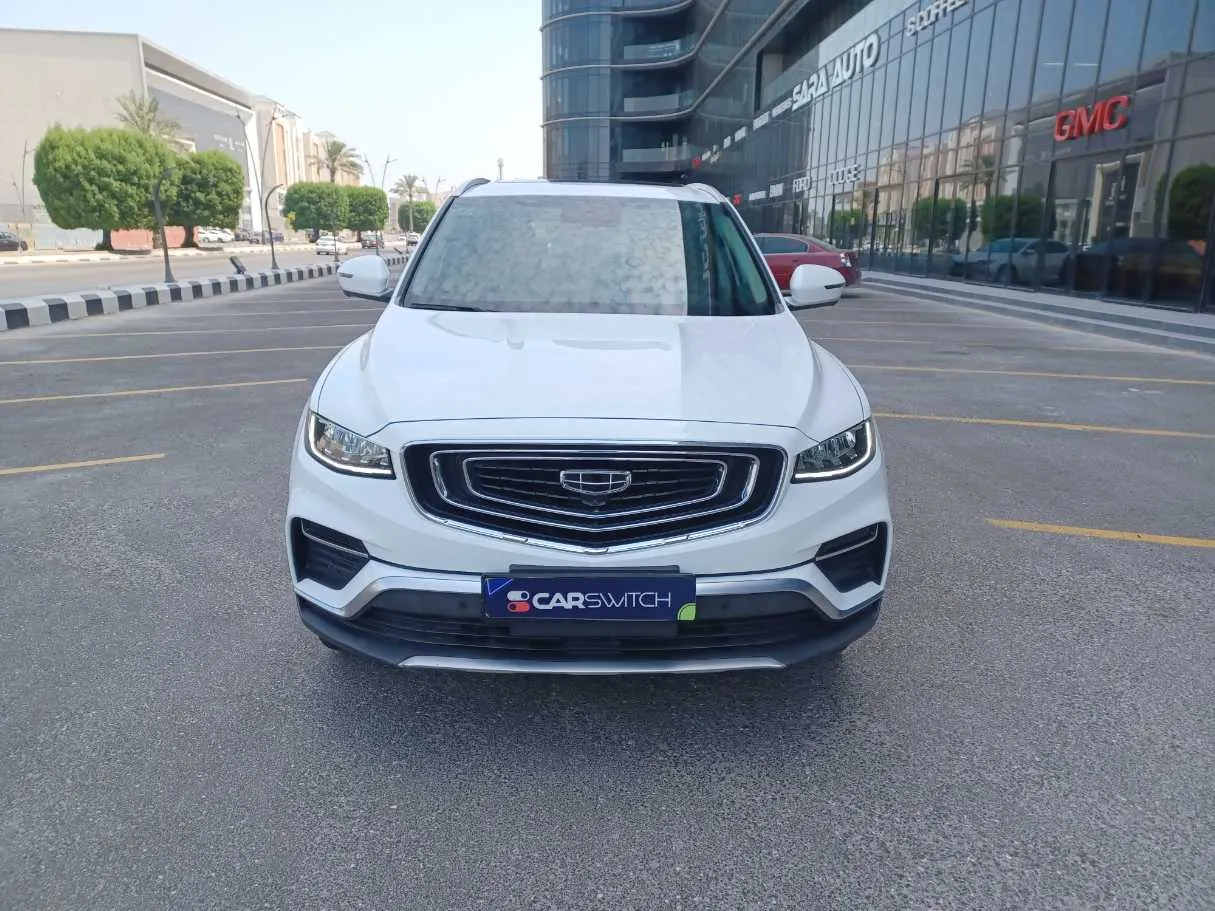 Car image 2