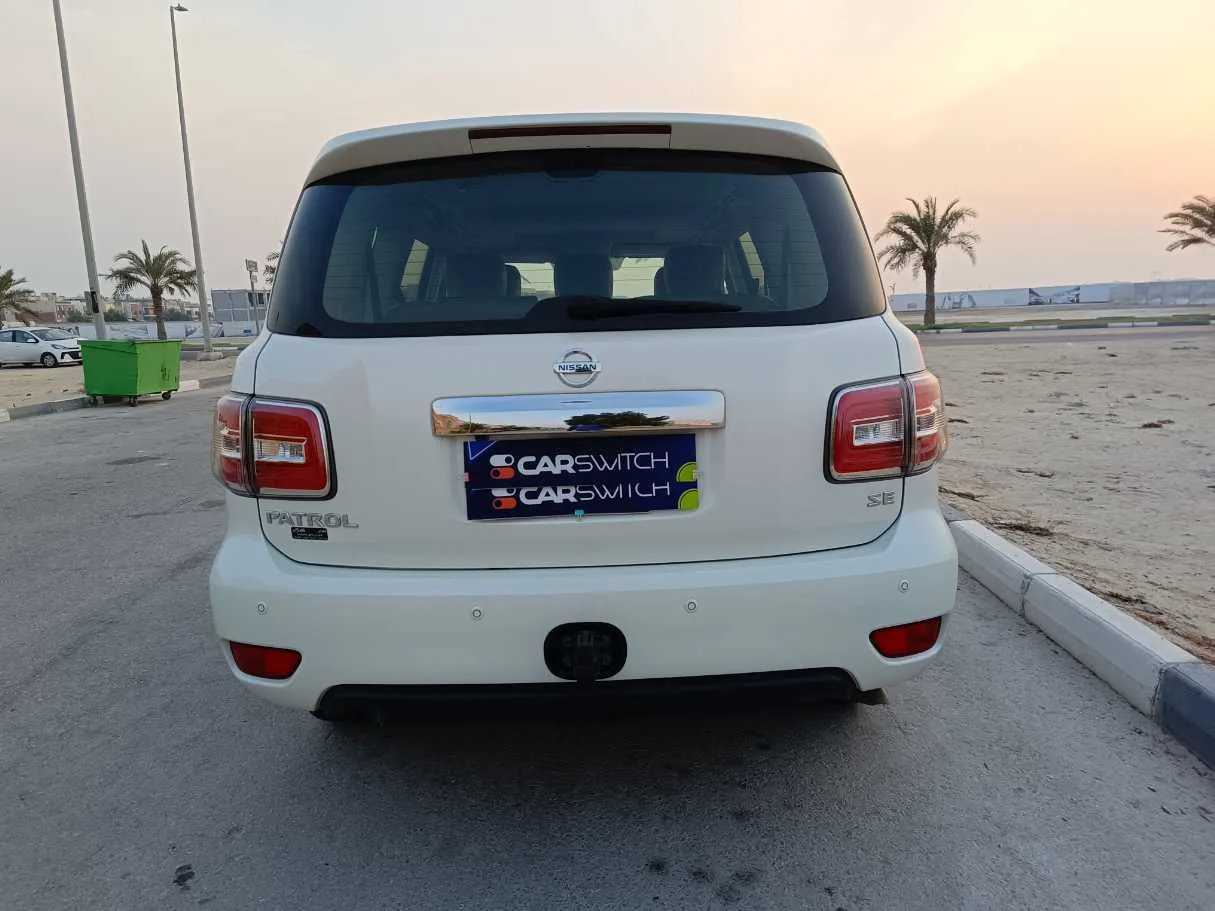 Car image 6