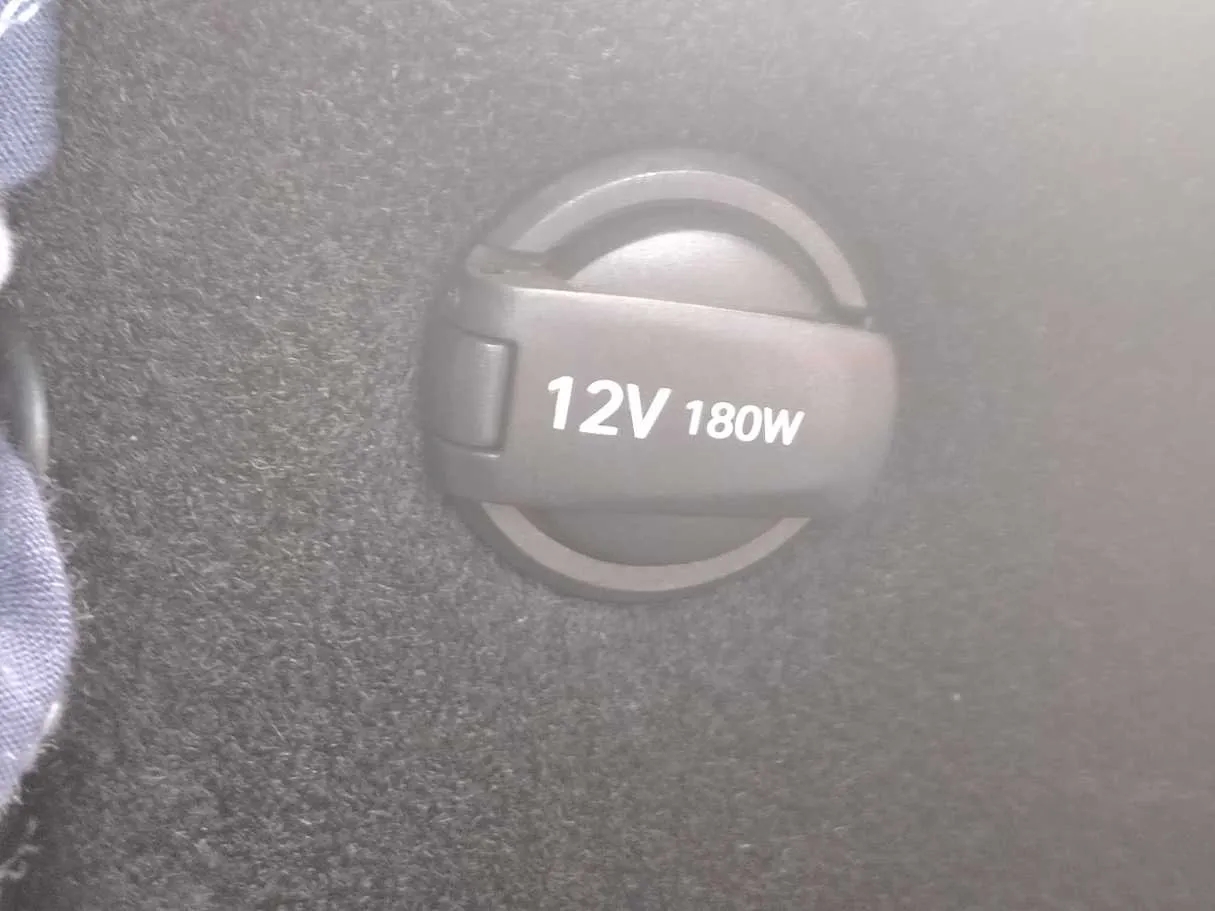 Car image 37