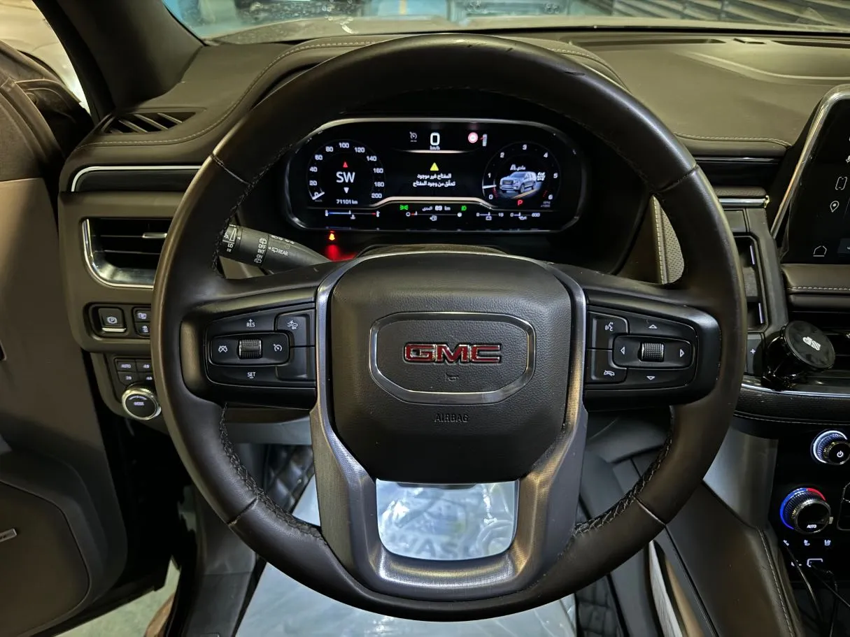 Car image 22