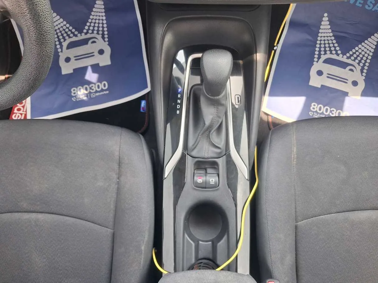 Car image 17