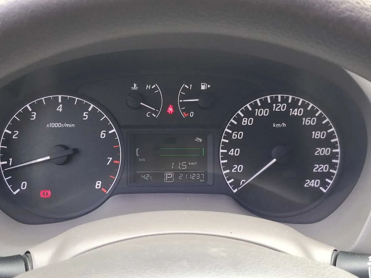 Car image 20