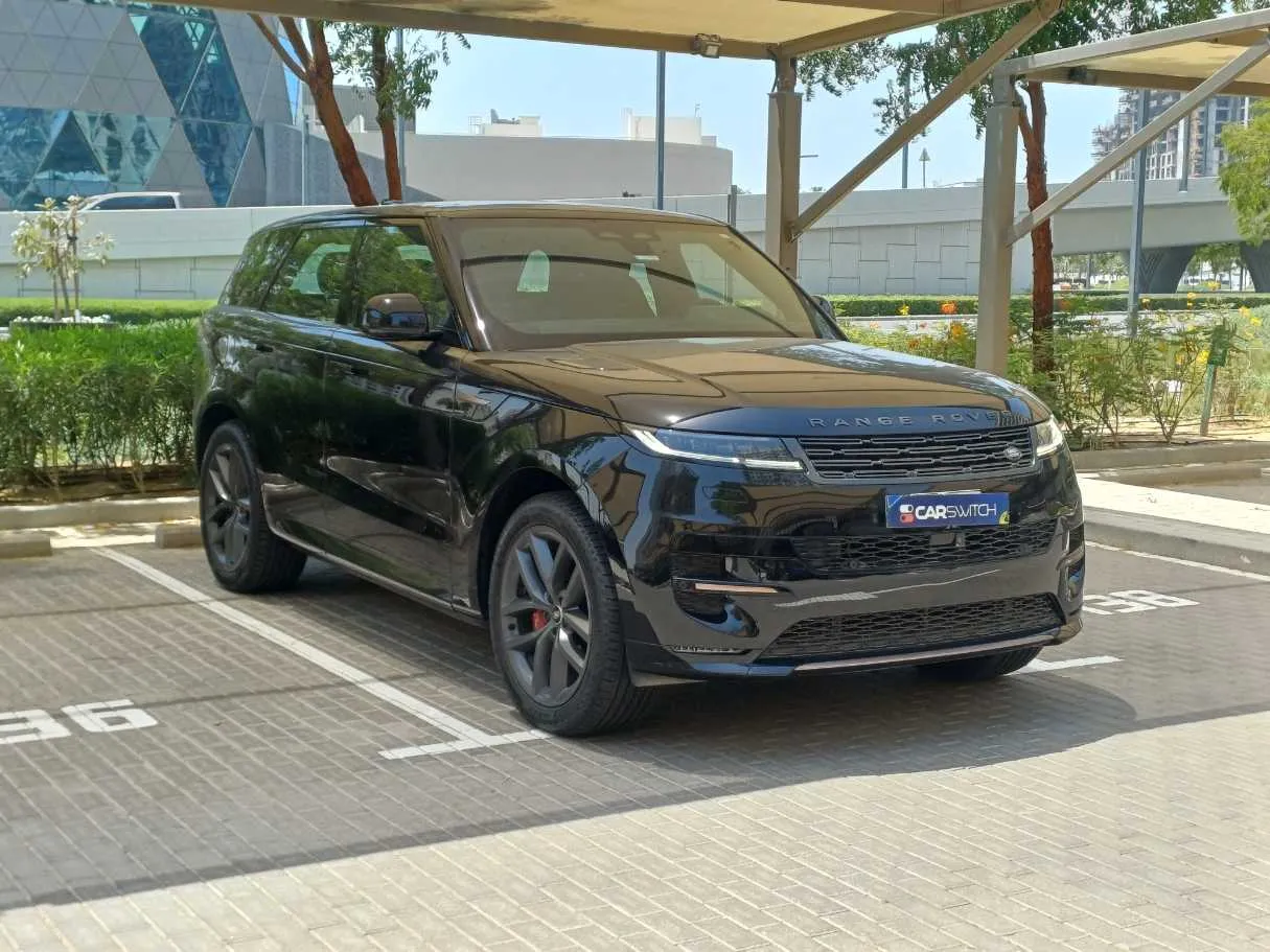Car image 4