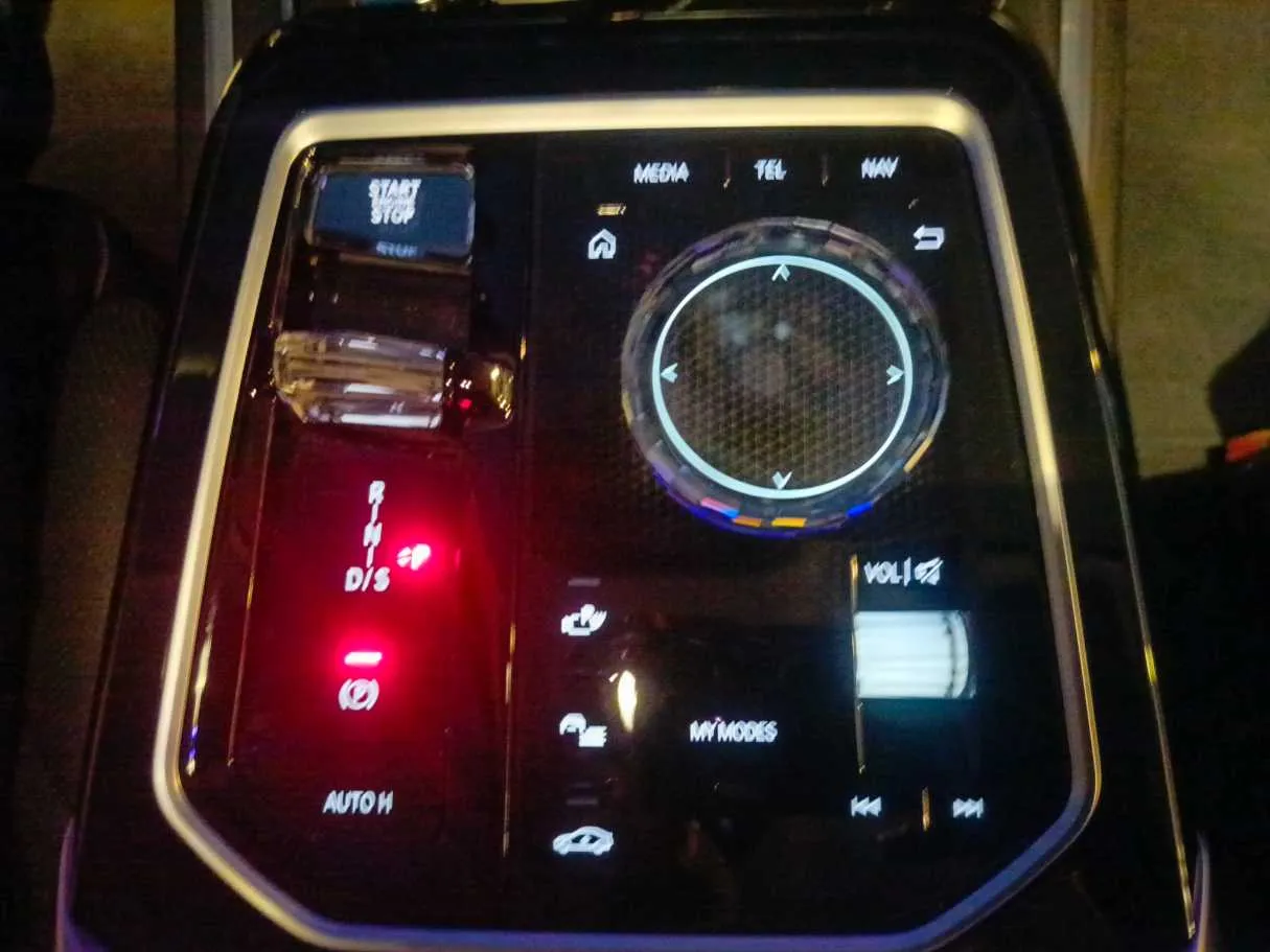 Car image 41