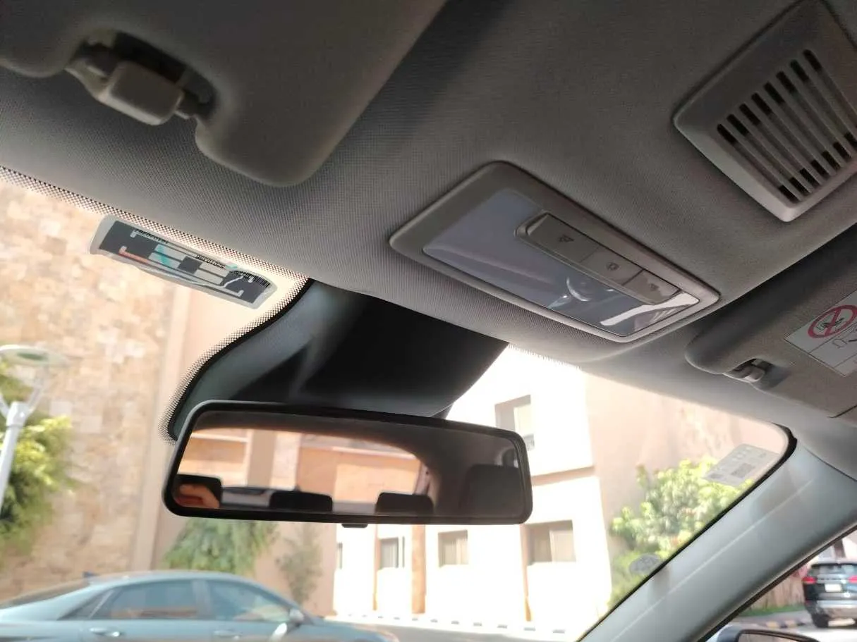 Car image 42