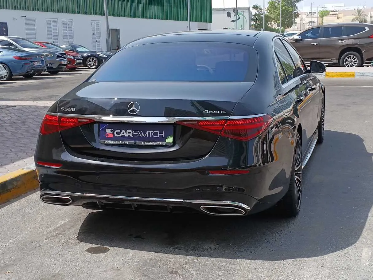 Car image 5