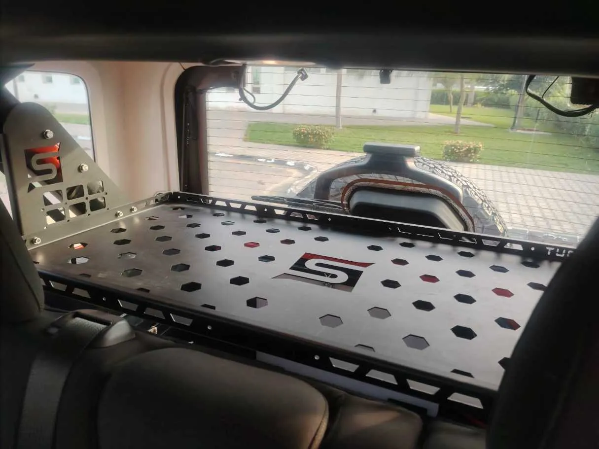 Car image 37