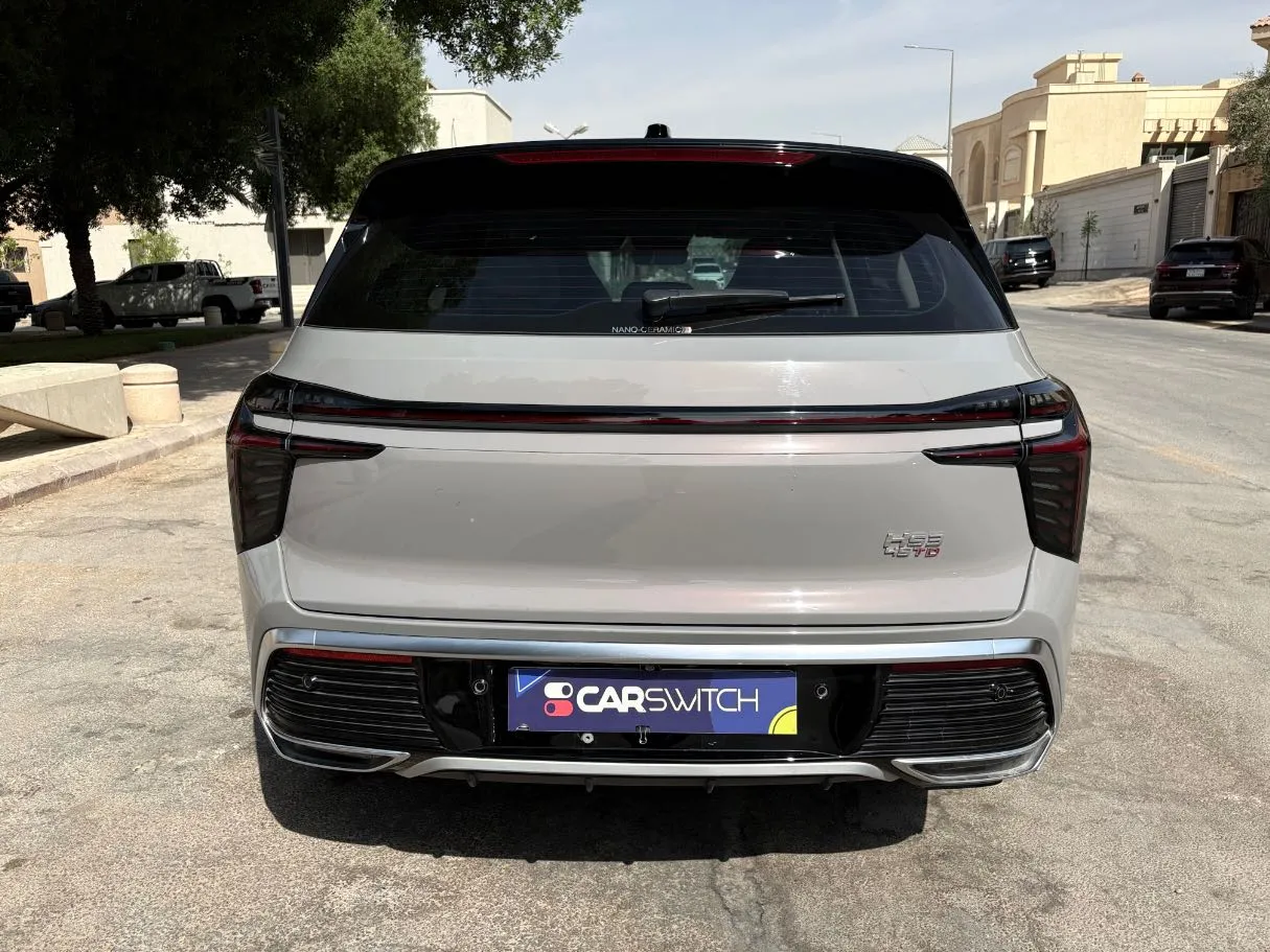 Car image 6
