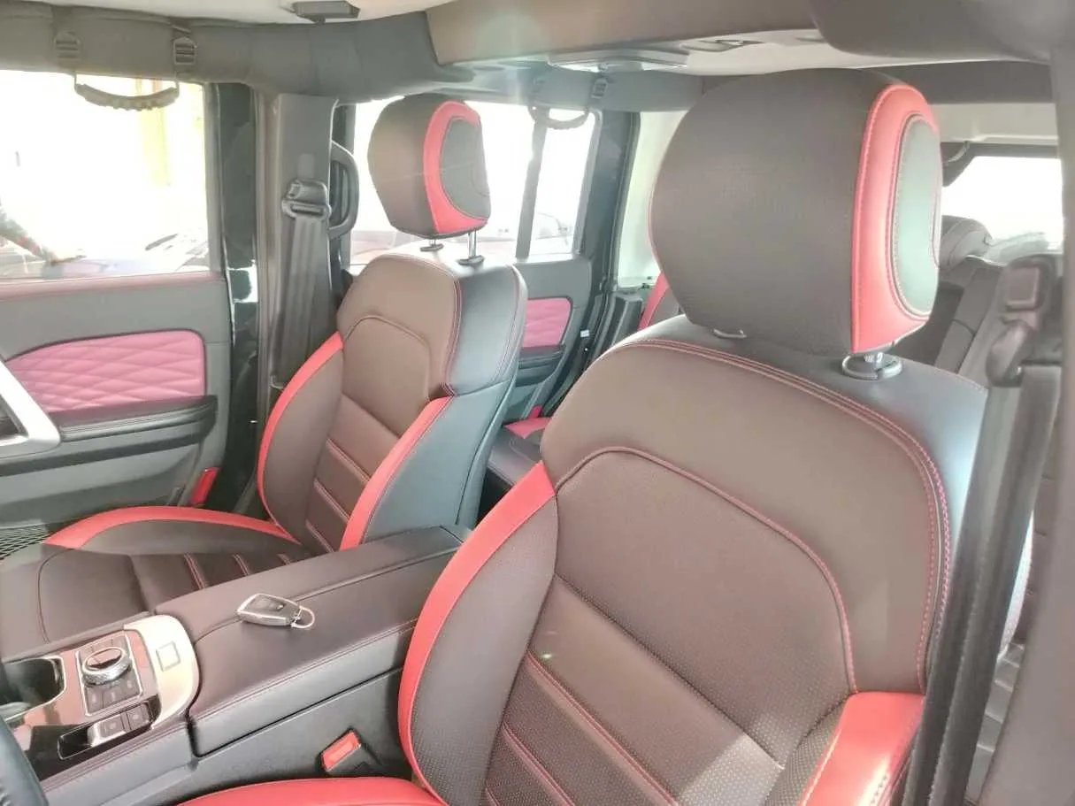Car image 15