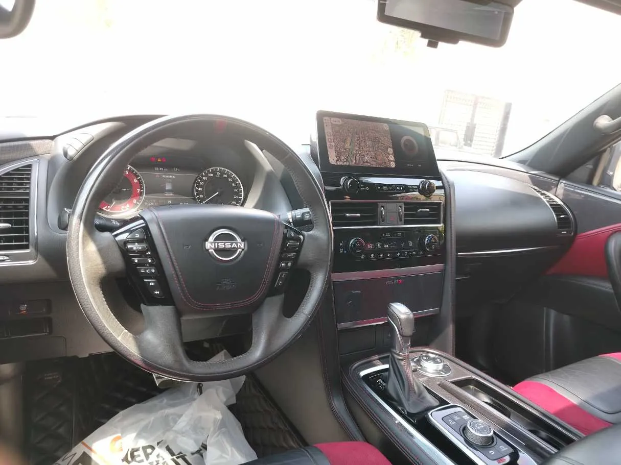 Car image 27