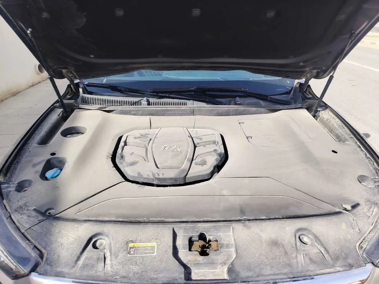 Car image 32