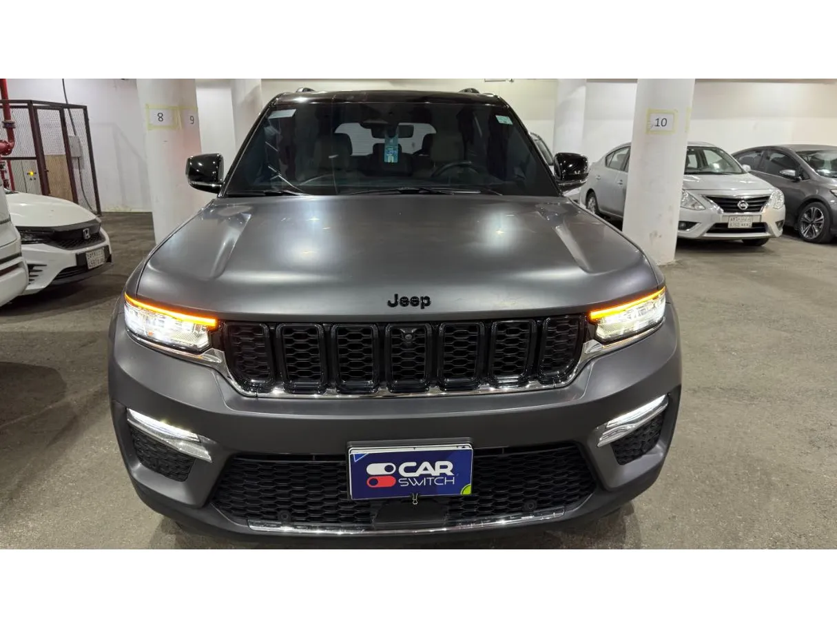 Car image 2