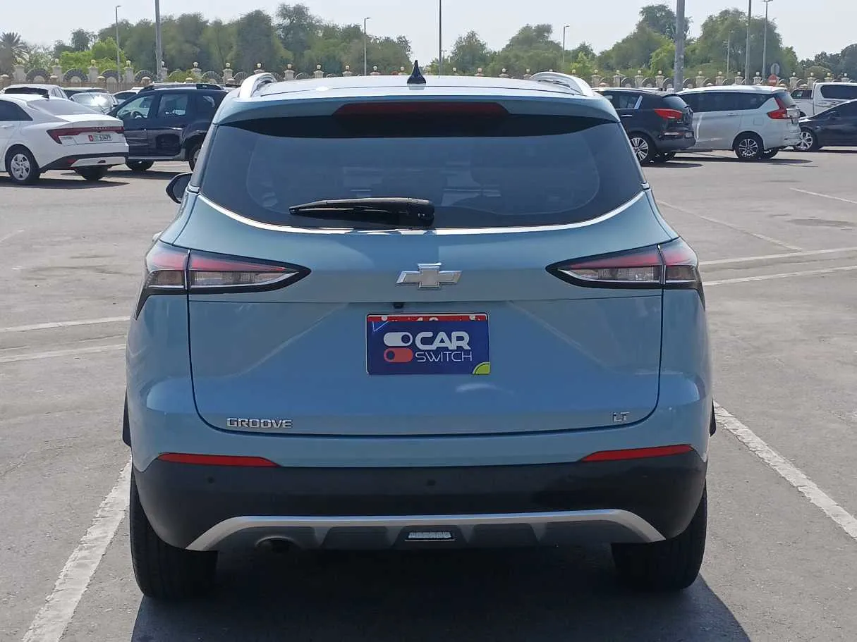 Car image 6