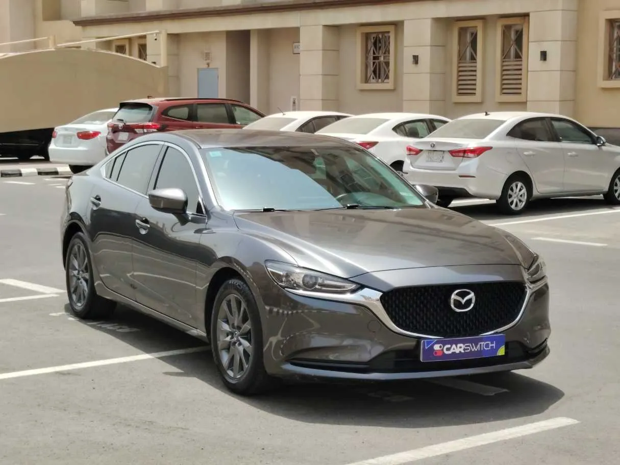 Car image 3