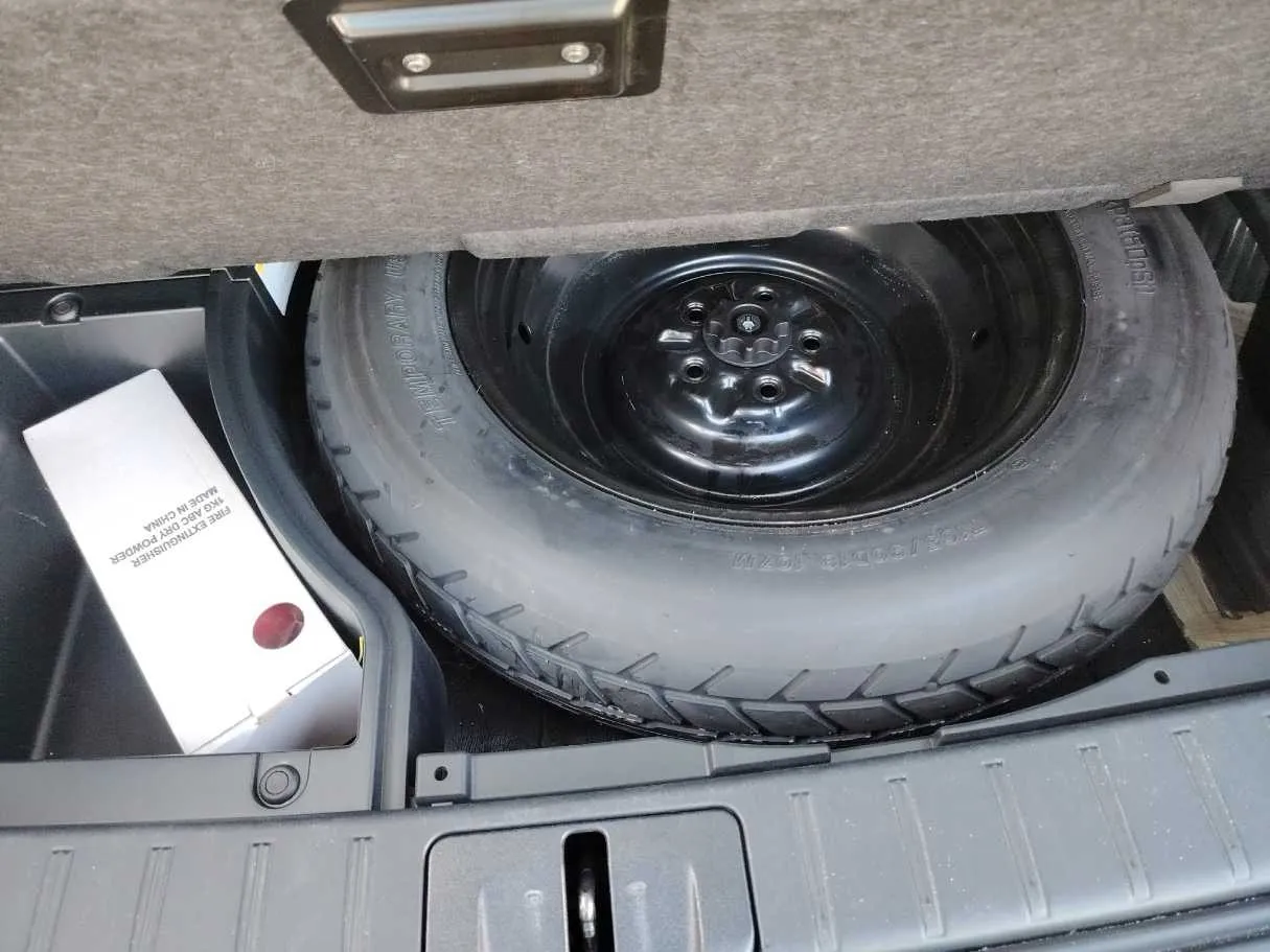 Car image 31