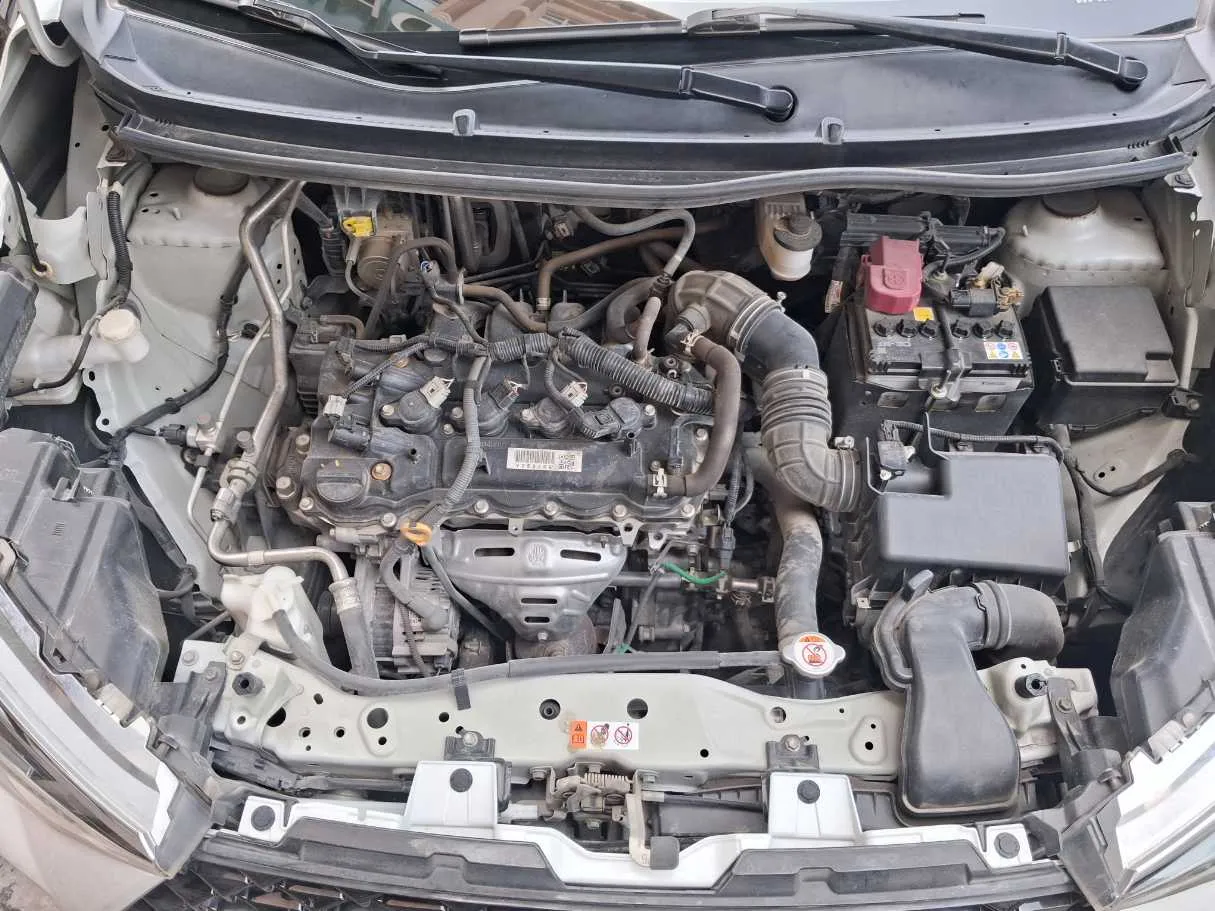 Car image 20