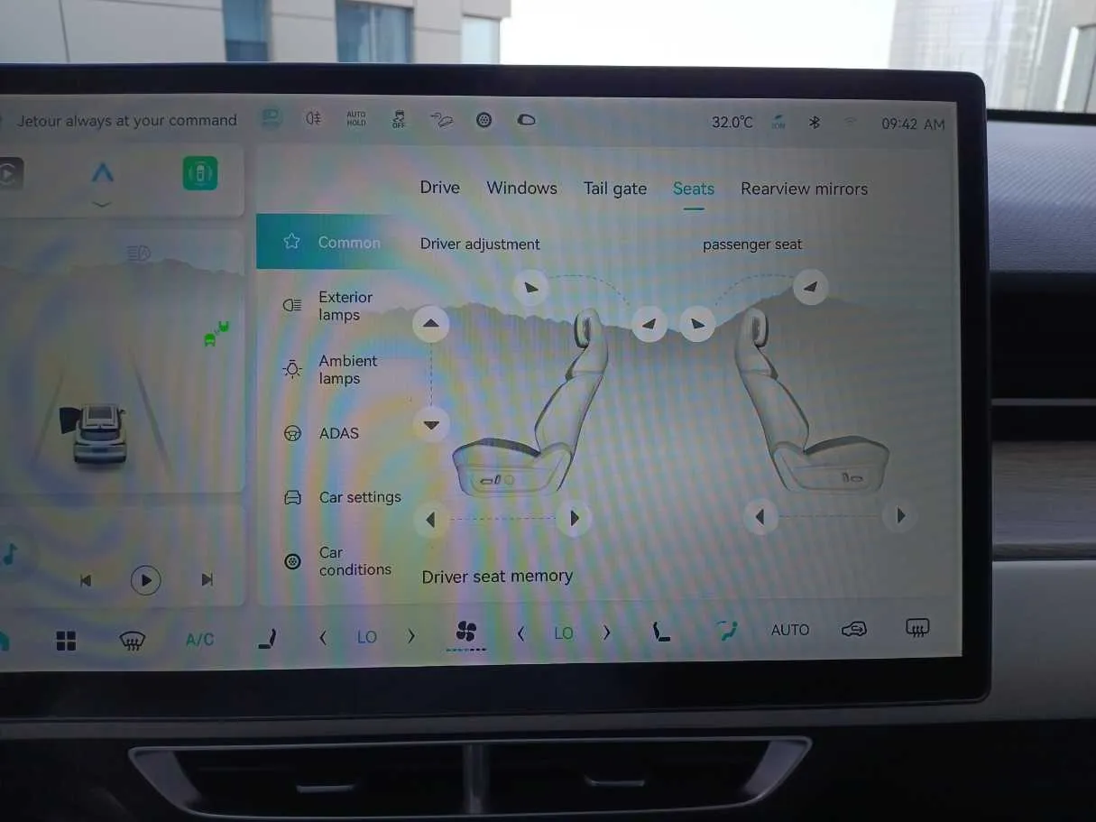 Car image 23