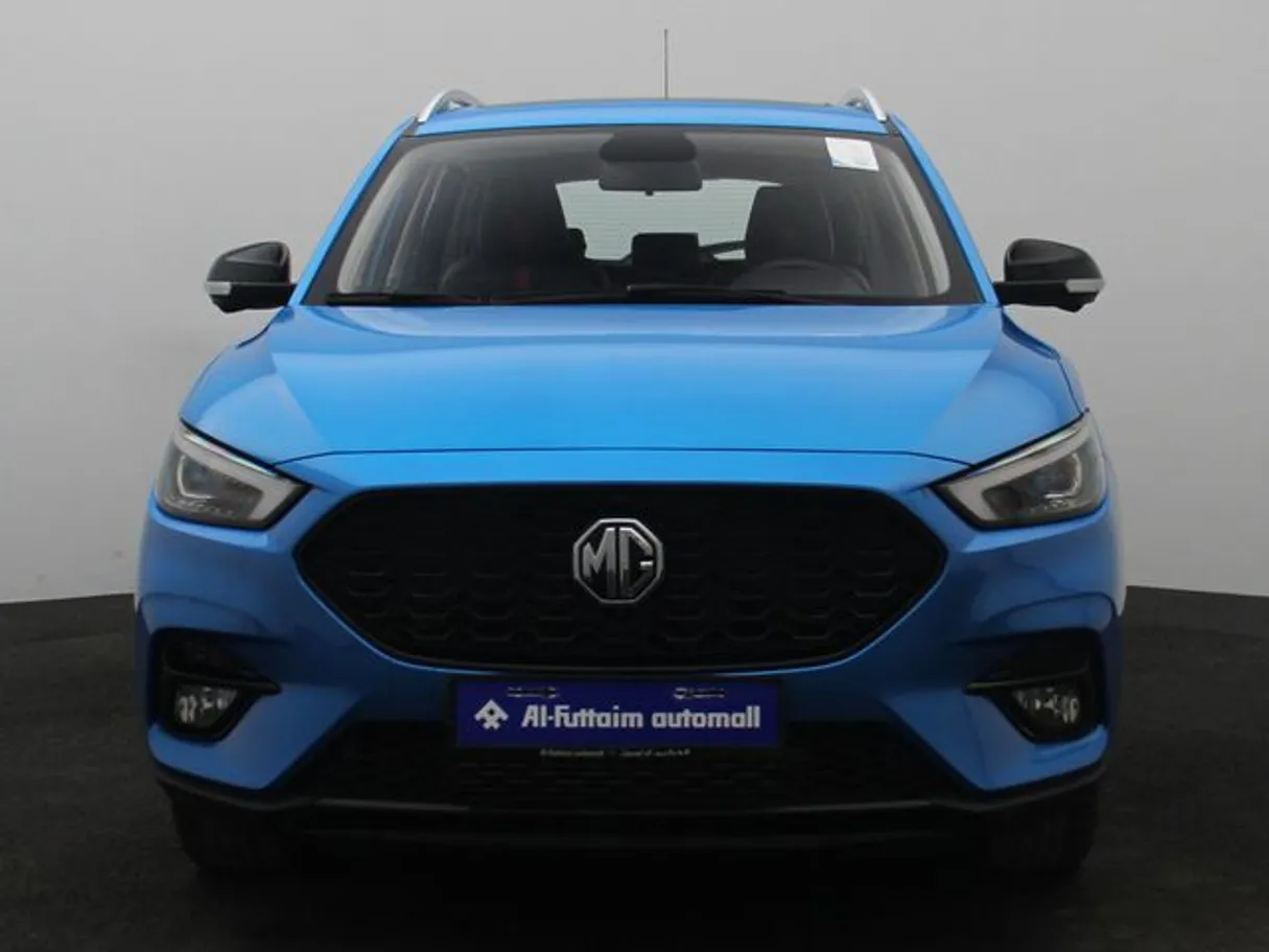 Car image 11