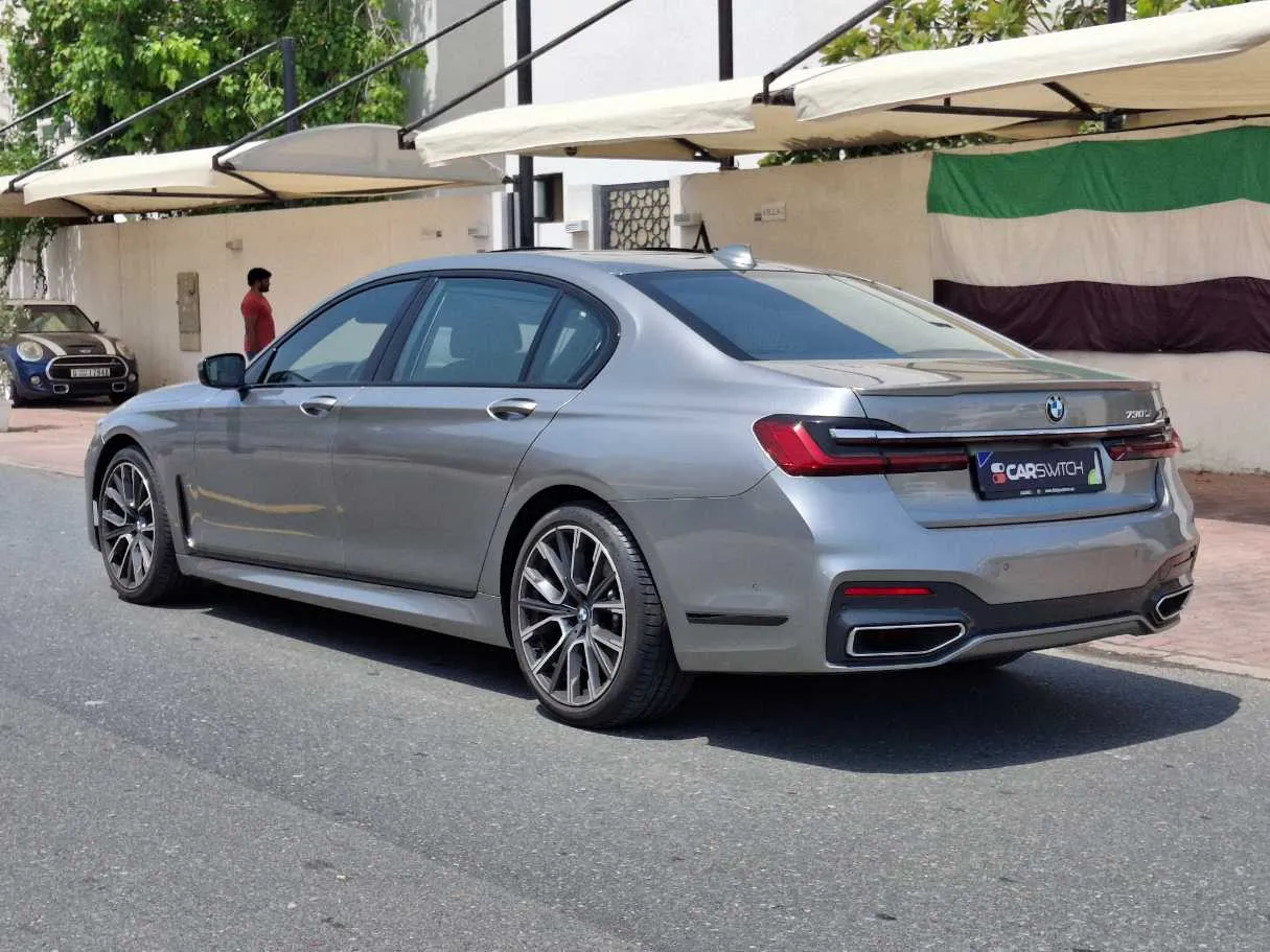 Car image 7