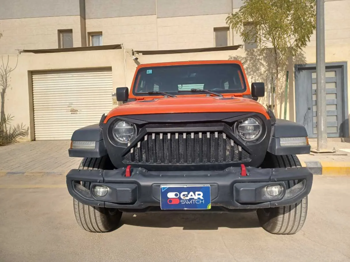 Car image 2