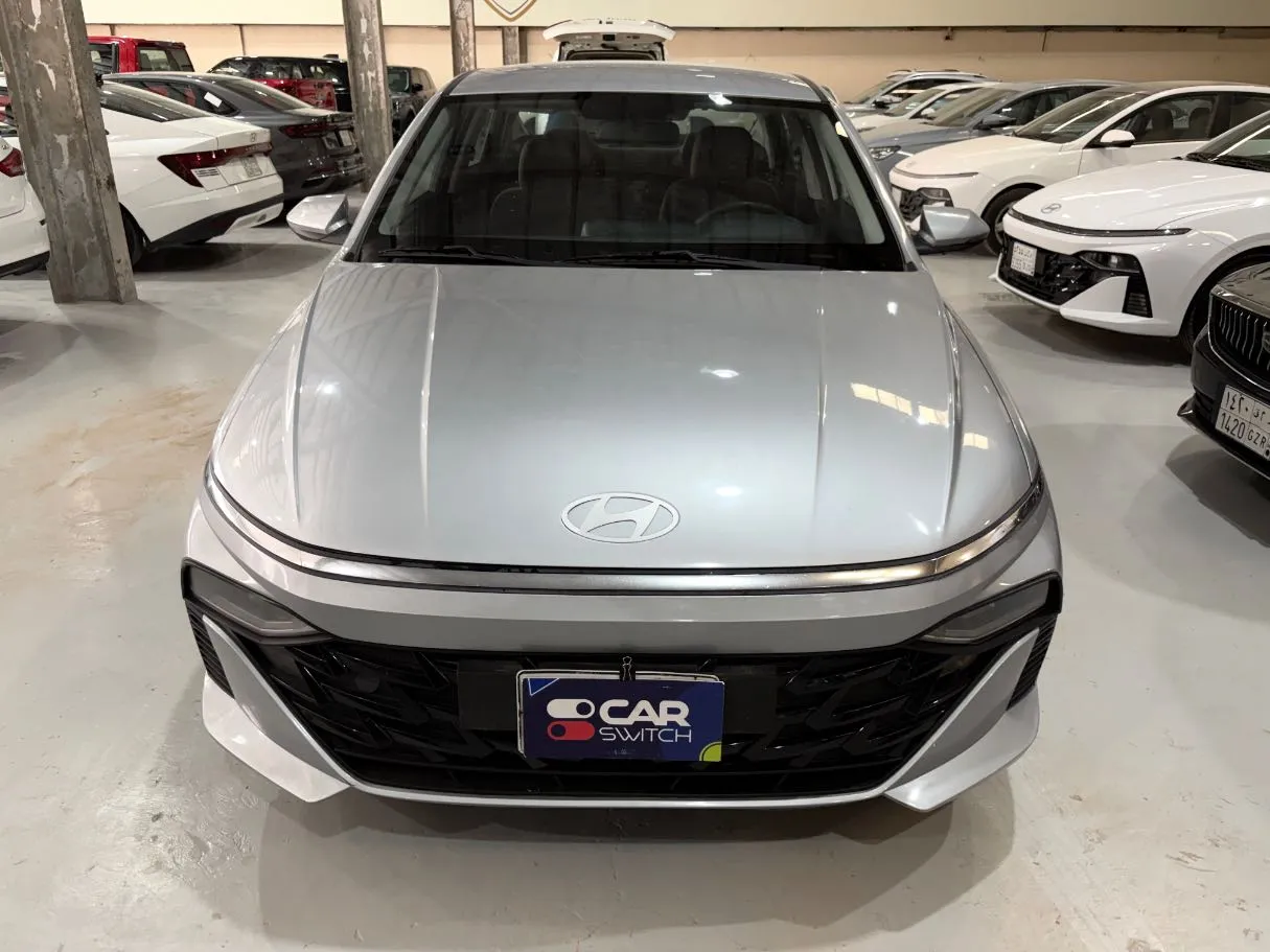 Car image 2