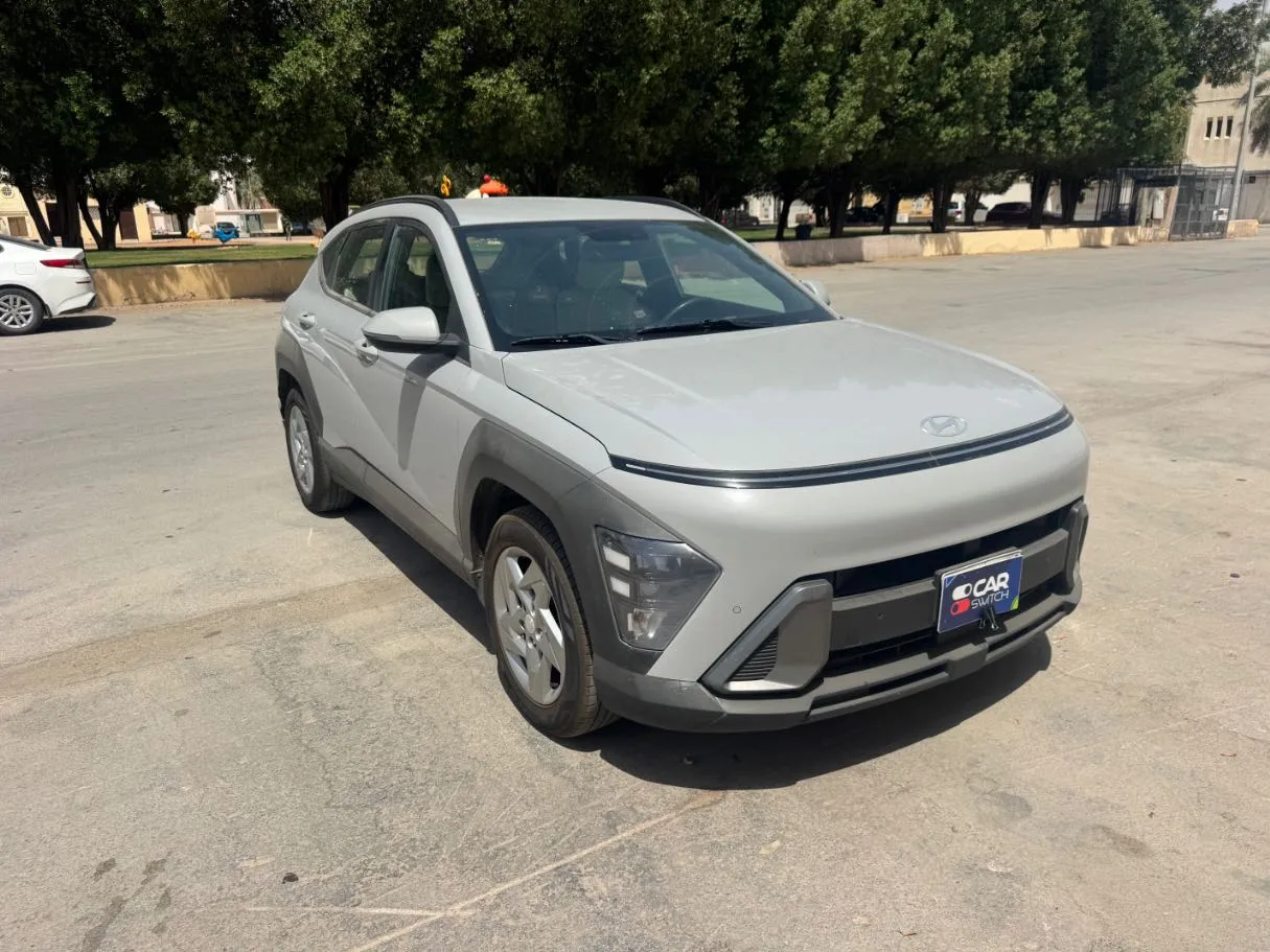 Car image 3