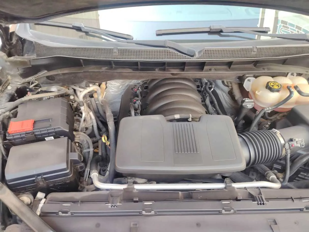 Car image 49