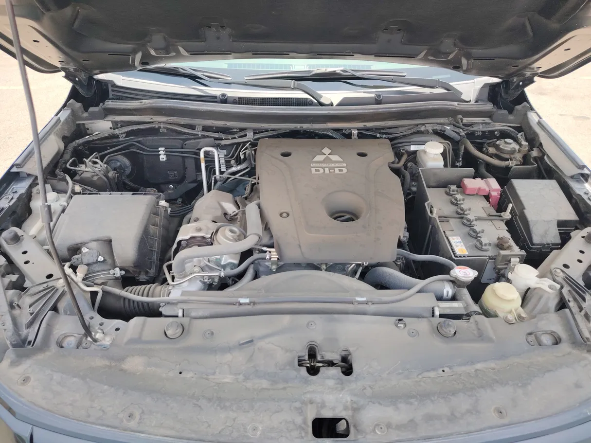 Car image 38