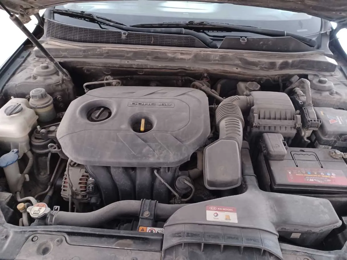 Car image 23