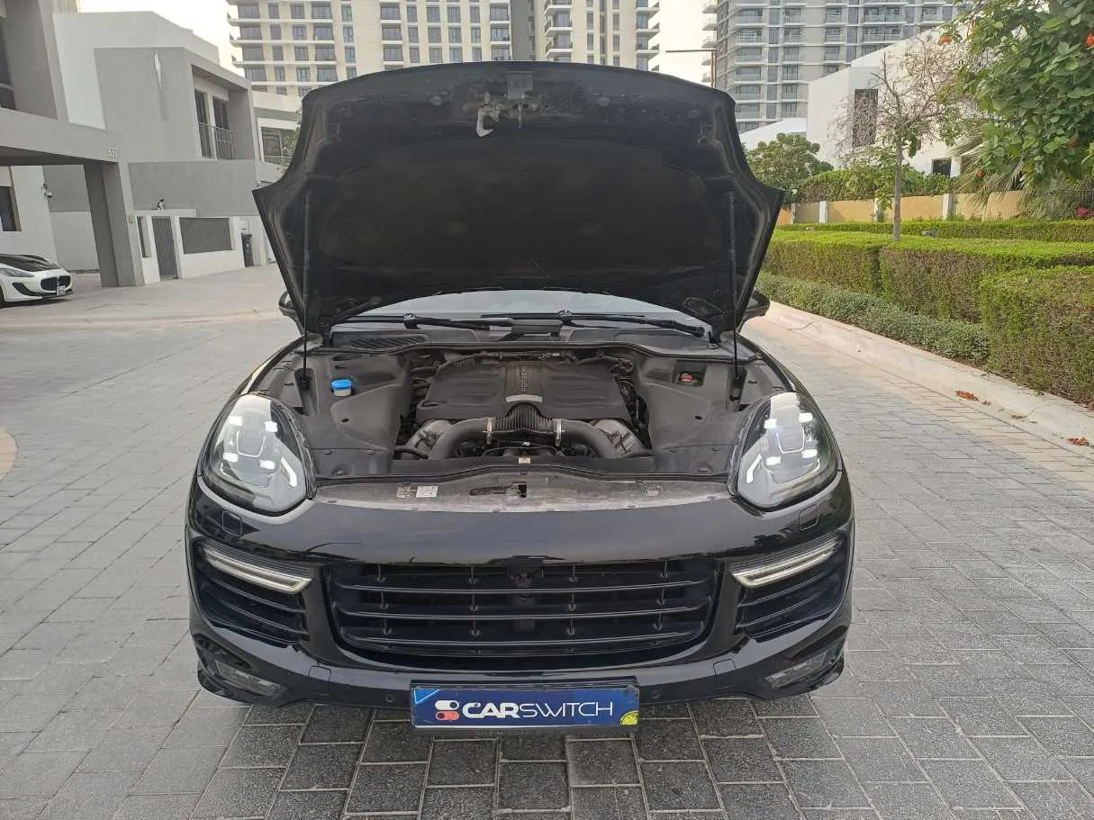 Car image 27