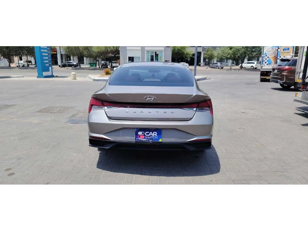 Car image 7